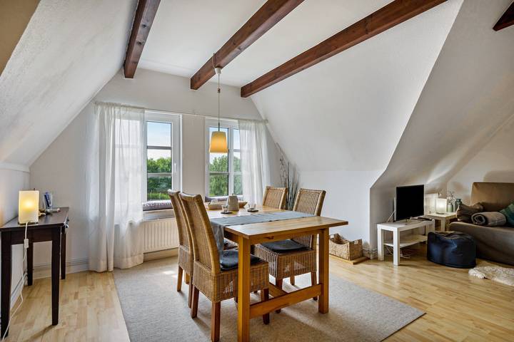 Ganze Wohnung, Ferienwohnung 'Silbermöwe' mit Gemeinschaftsgarten und Wi-Fi in Pellworm, Nordfriesland