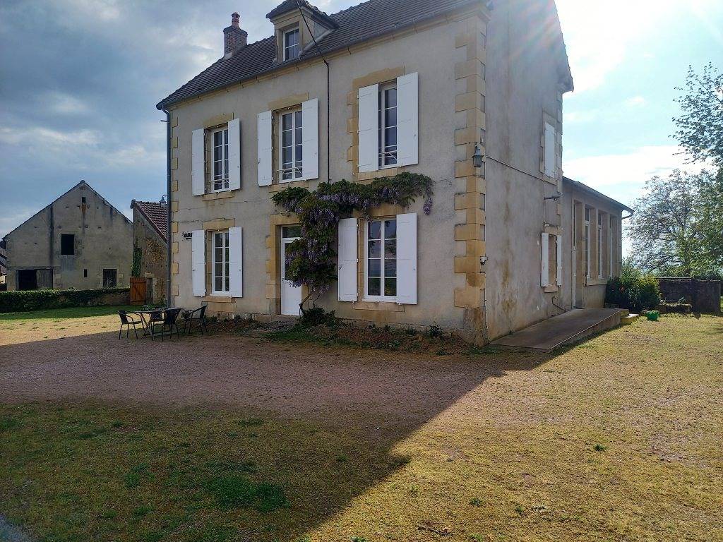 Hébergement de tourisme in Vitry-Laché, Nièvre