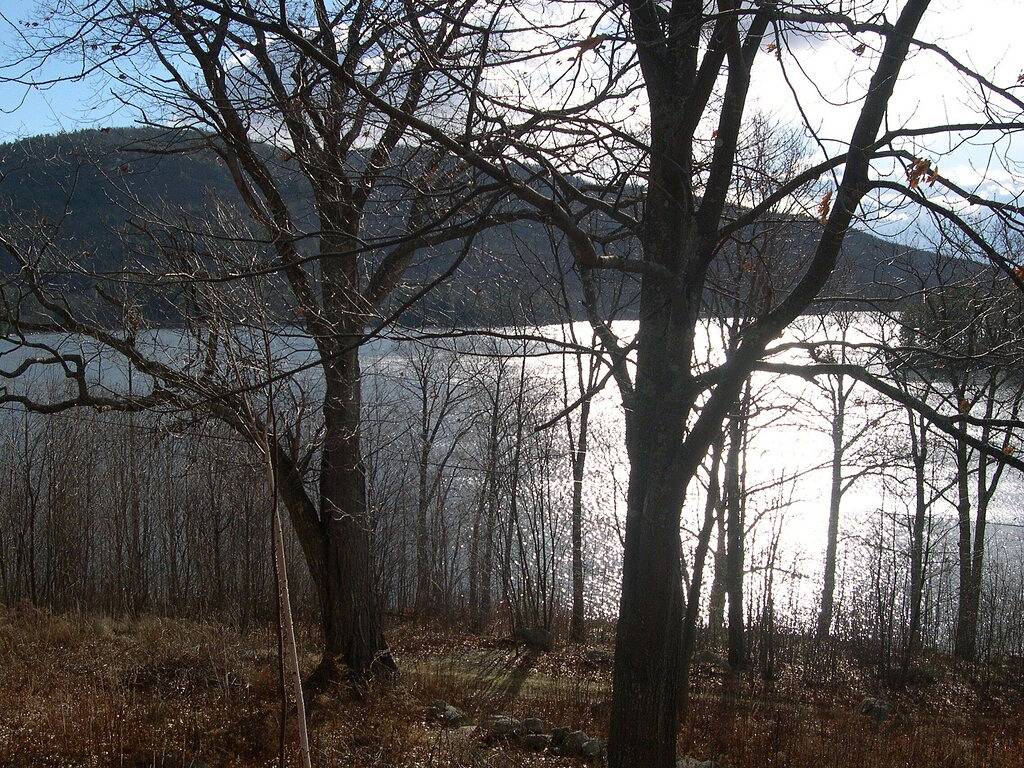 Bauernhaus mit Charme, mit Seeufer auf Sandwich Bay Squam Lake in Sandwich (NH), Squam Lake