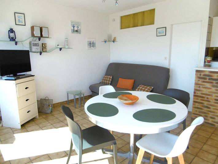 Ganze Wohnung, Studiokabine 50m Strand, Garten, Haustiere erlaubt, Parkplatz in Côte des Mégalithes