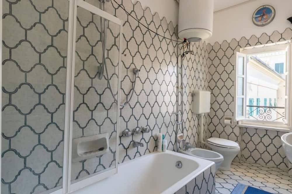 Ganze Wohnung, Attic Beach by Interhome in Laigueglia, Riviera di Ponente