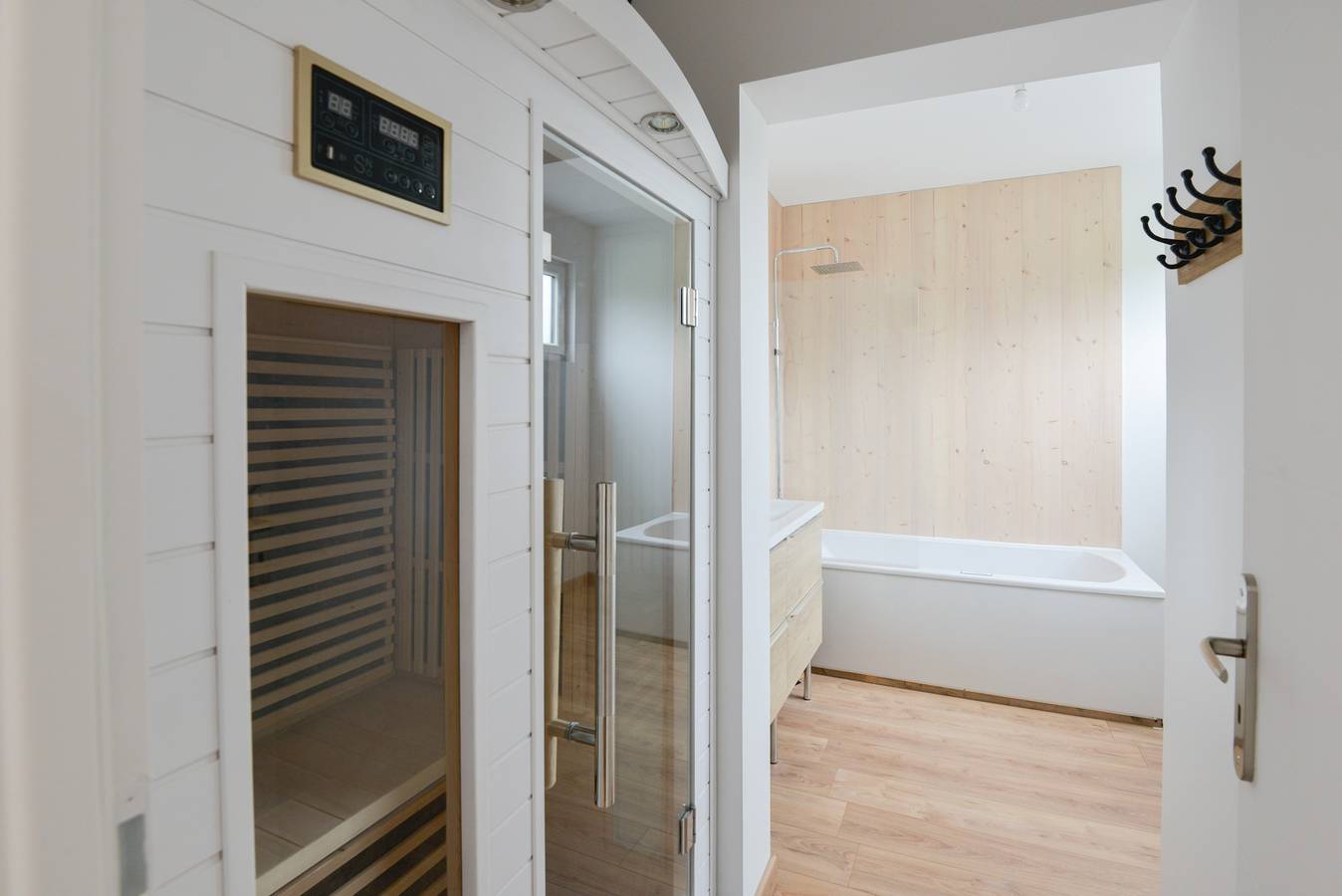 Le D-Day - Sauna - A moins de 2 km de la plage in Sainte-Honorine-des-Pertes, Région de Bayeux