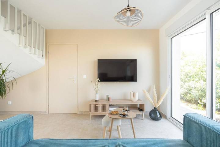 Location de vacances pour 6 personnes, avec jardin à Marignane - 3