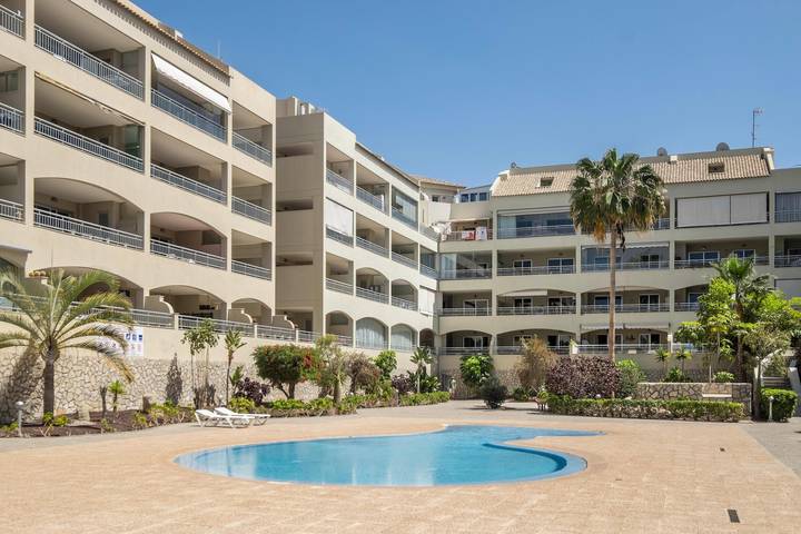 Ferienwohnung für 3 Personen, mit Kinderpool in Arona - 2