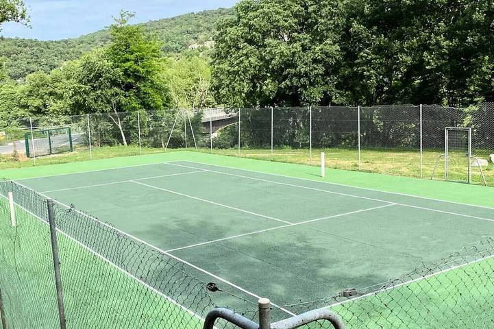 Camping pour 4 personnes à Berrias-et-Casteljau - 4
