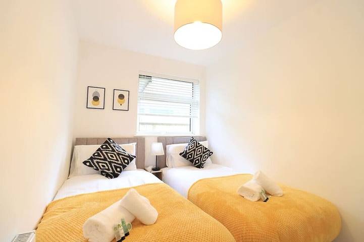 Location de vacances pour 8 personnes, avec jardin et balcon à Northampton - 3