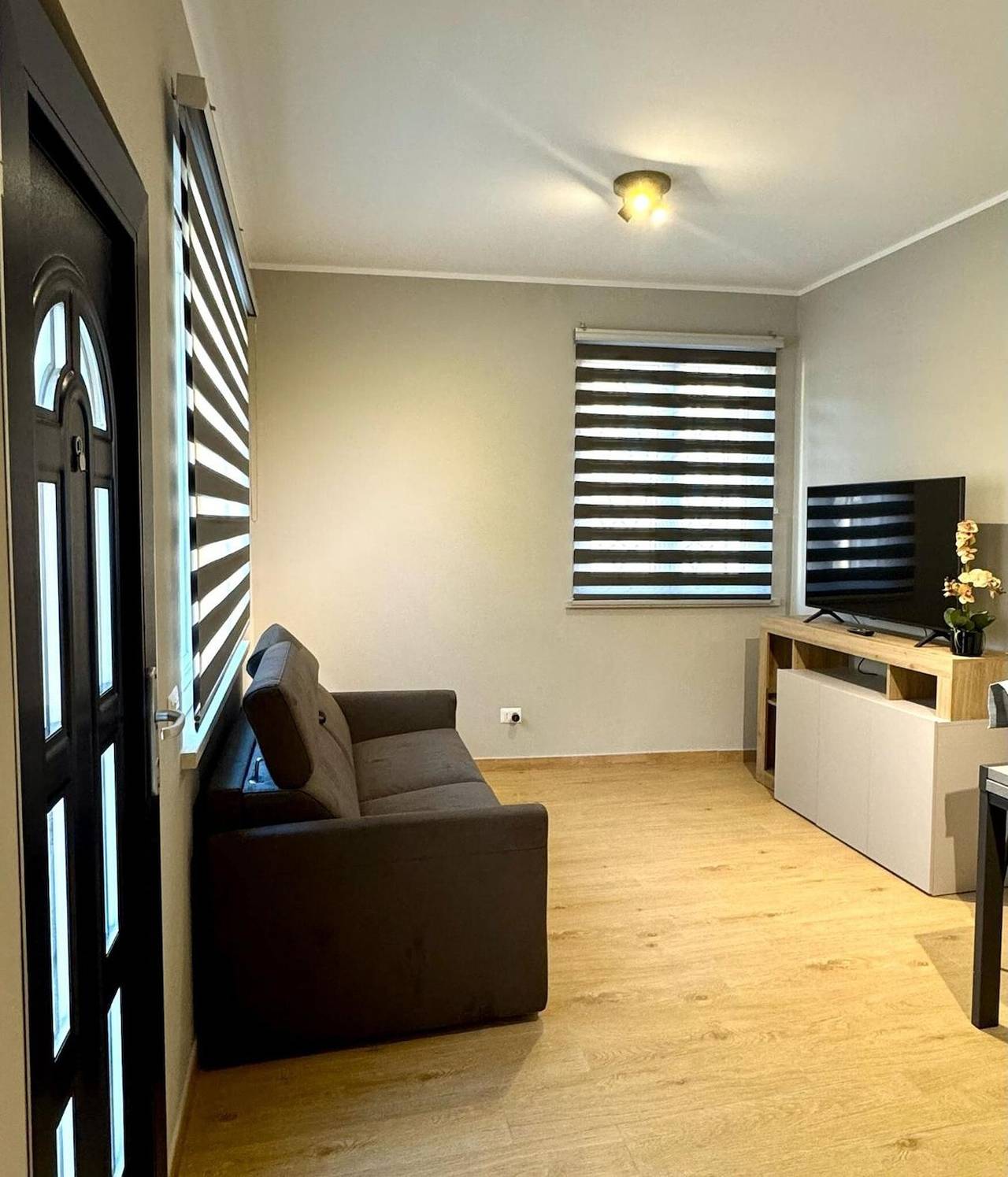 Appartamento intero, Appartamento 'Casa Magenta 4' con Wi-Fi e aria condizionata in Valeggio sul Mincio, Provincia di Verona