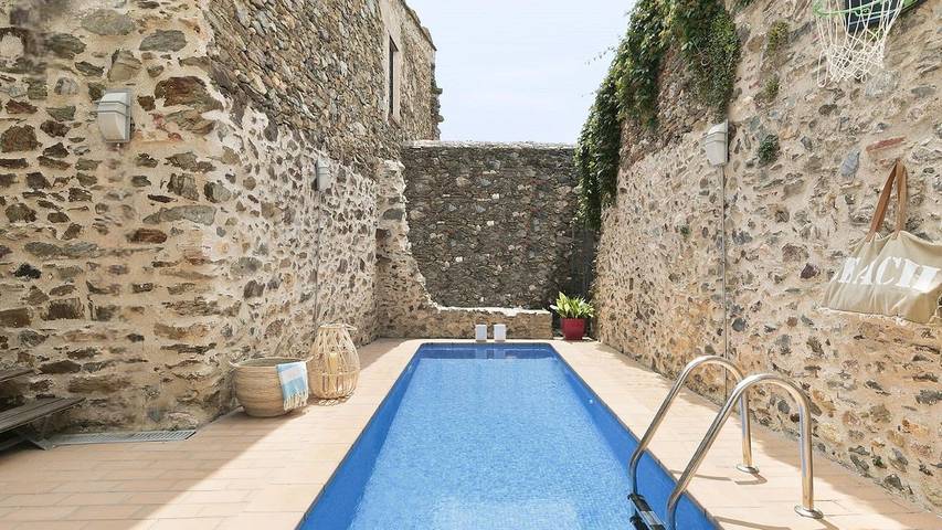 Casa de vacaciones para 8 personas, con terraza y piscina - 1