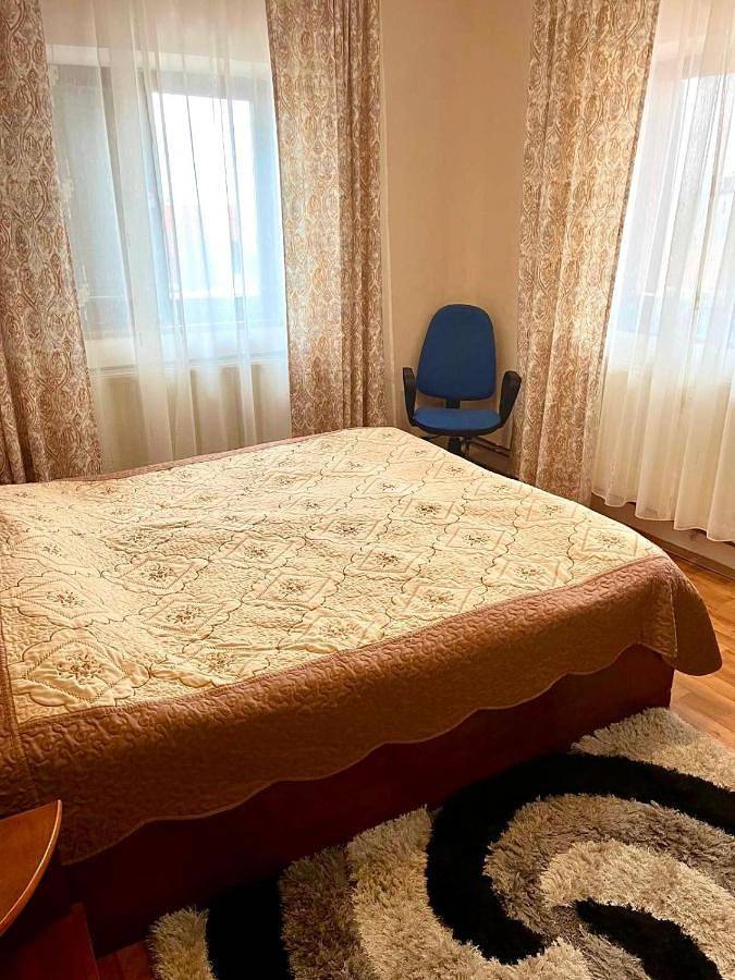 Location de vacances pour 9 personnes, avec vue et jardin dans Poiana Brasov - Brasov - 3
