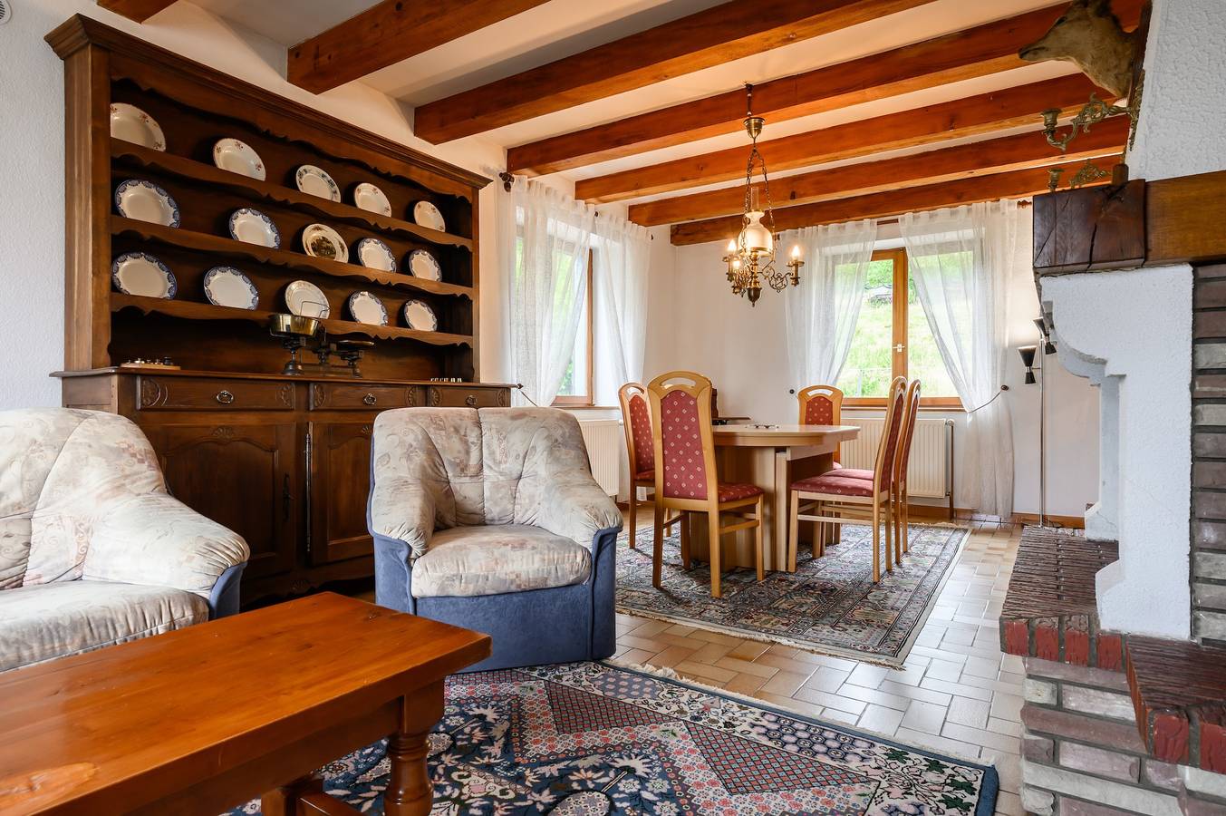 Appartement entier, Appartement « Le Bouleau - Gîte Les 4 Vents » avec vue montagne, jardin partagé et Wi-Fi in Thannenkirch, Parc naturel régional des Ballons des Vosges