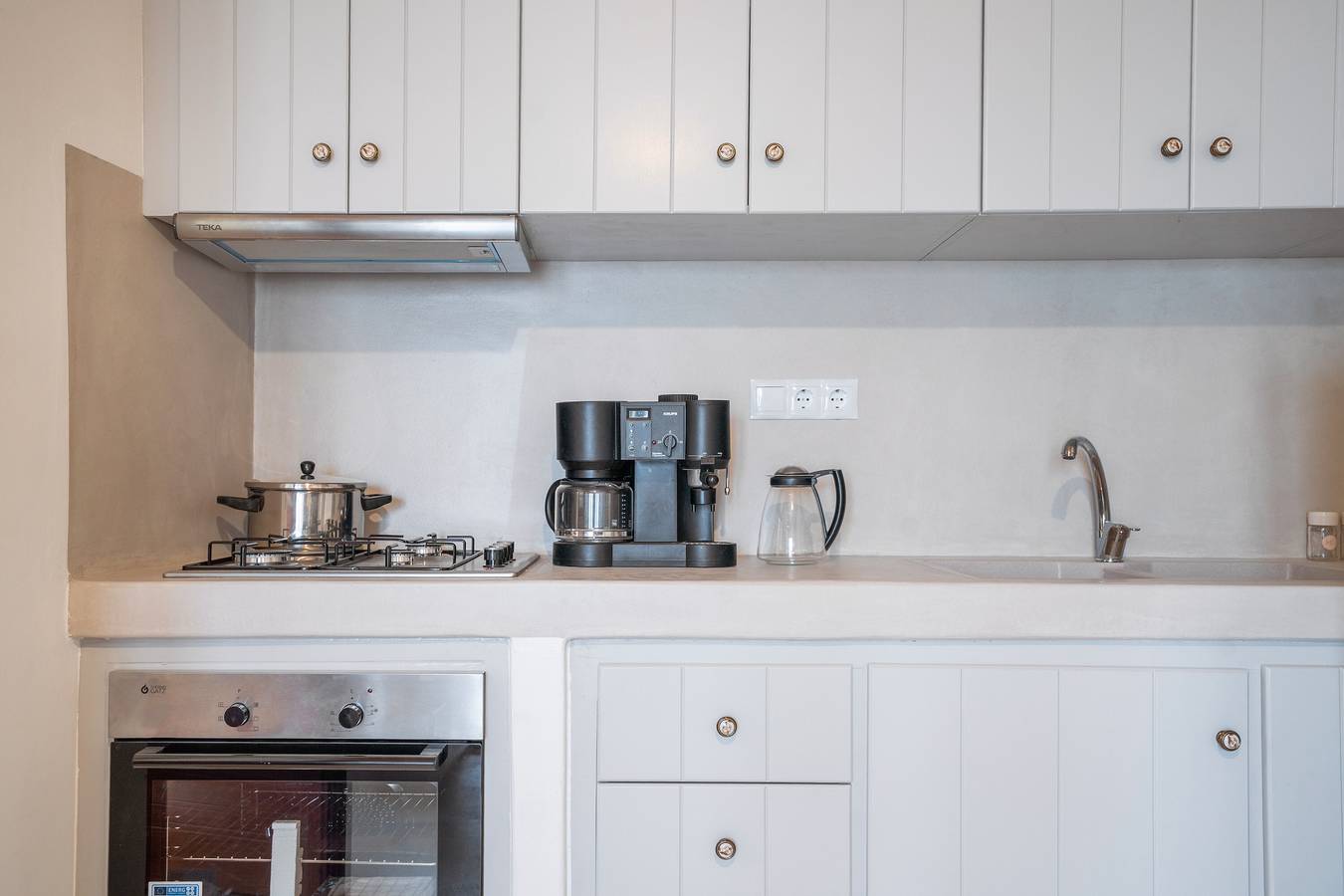 Hel leilighet, Apartment 'Angel's 2' with Shared Terrace, Wi-Fi and Air Conditioning in Kythira