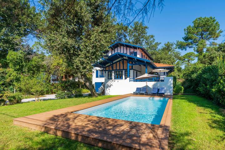 Ferienhaus Iparra – Golf von Hossegor – 12 Pers., privater Pool, Klimaanlage, strandnah in Hossegor, Côte d’Argent