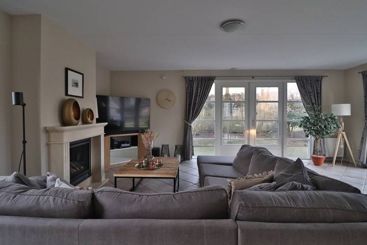 Ferienhaus für 6 Personen, mit Balkon/Terrasse und Terrasse sowie Garten in Makkum - 2