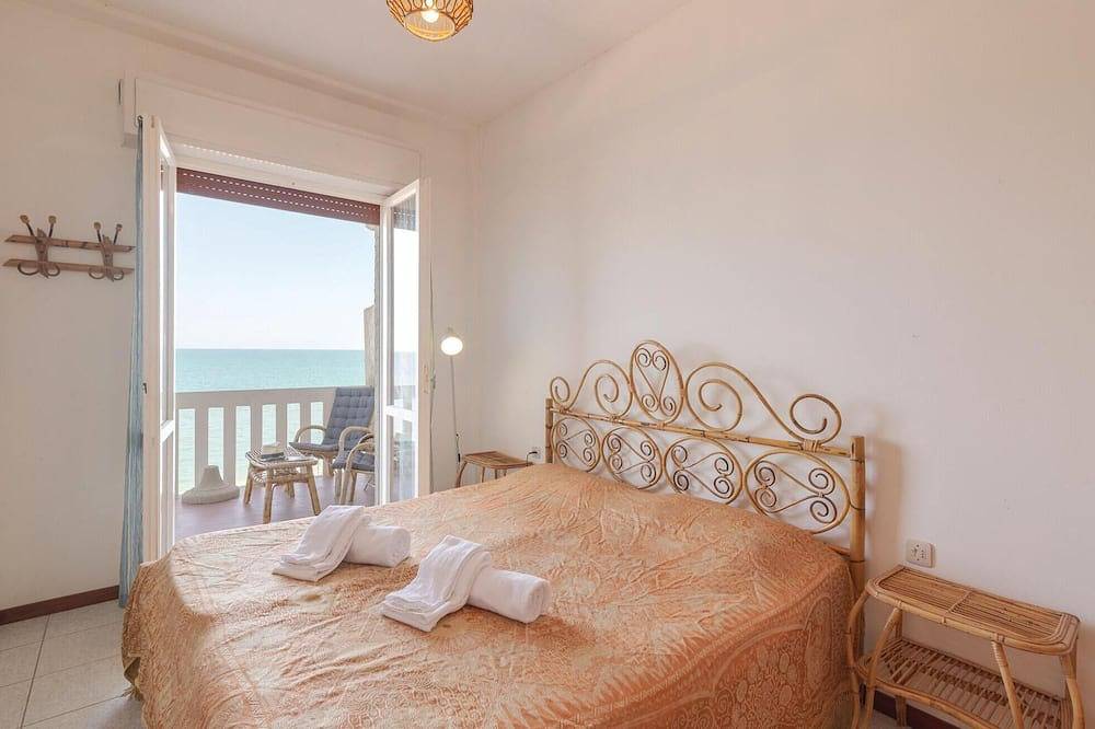 Entire apartment, Amazing apartment in Marotta Pu in Marotta, Mondolfo Region