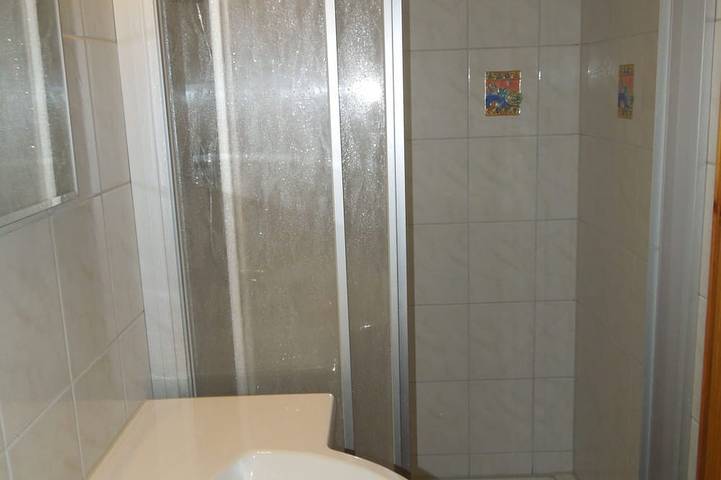 Bungalow für 5 Personen, mit Garten und Pool, mit Haustier in Loddin - 4