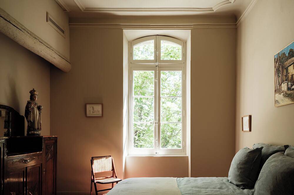 Bastide with garden and swimming pool 10 minutes from Saint Rémy de Provence in Eyragues, Region de Arles