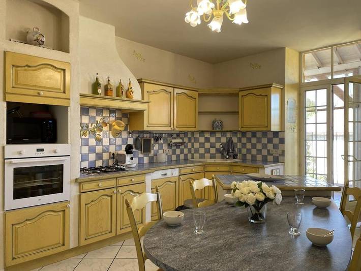 Location de vacances pour 12 personnes, avec Balcon ainsi que Terrasse et Jardin à Pierrefitte-sur-Loire - 4