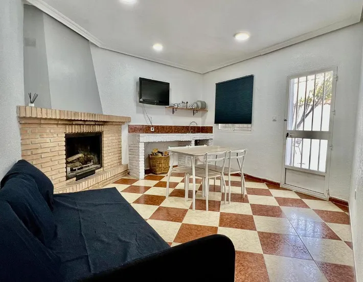 Ferienhaus für 8 Personen, mit Terrasse und Ausblick - 1