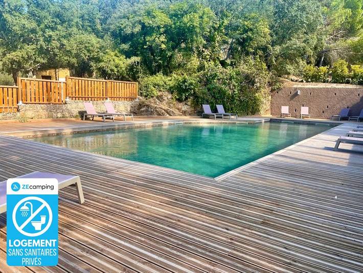 Tente pour 5 personnes en Corse-du-Sud