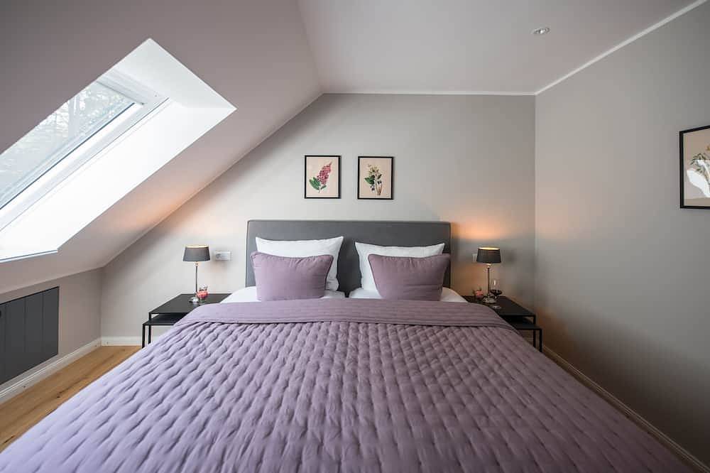 Ganze Wohnung, Luxuriöse Ferienwohnung Cirksena im  Karl-Georgs-Forst; Hunde willkommen in Friedeburg, Landkreis Wittmund