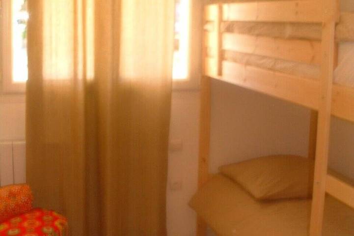 Gîte pour 6 personnes, avec terrasse et jardin, animaux acceptés à Pennautier - 3