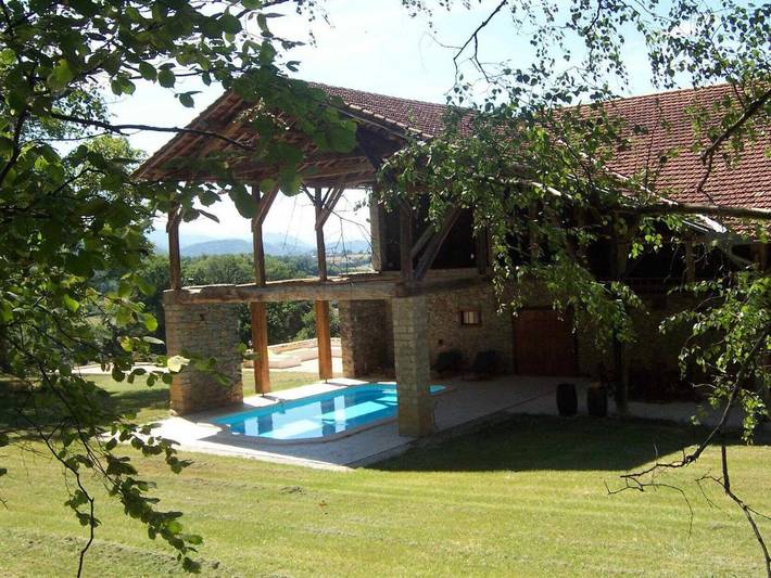 Location de vacances pour 10 personnes, avec Terrasse ainsi que Jardin et Piscine à Ganties