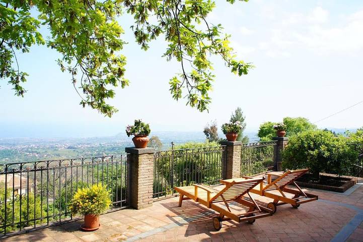 Villa pour 10 personnes, avec balcon et jardin, animaux acceptés - 1