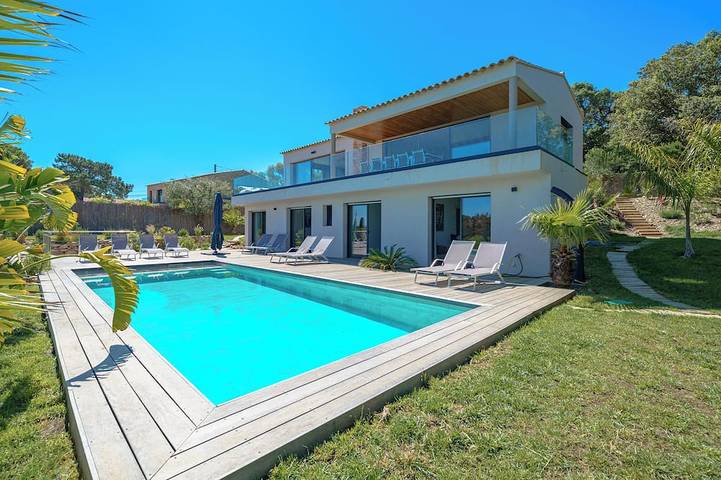 Villa für 12 Personen, mit Garten in La Madrague