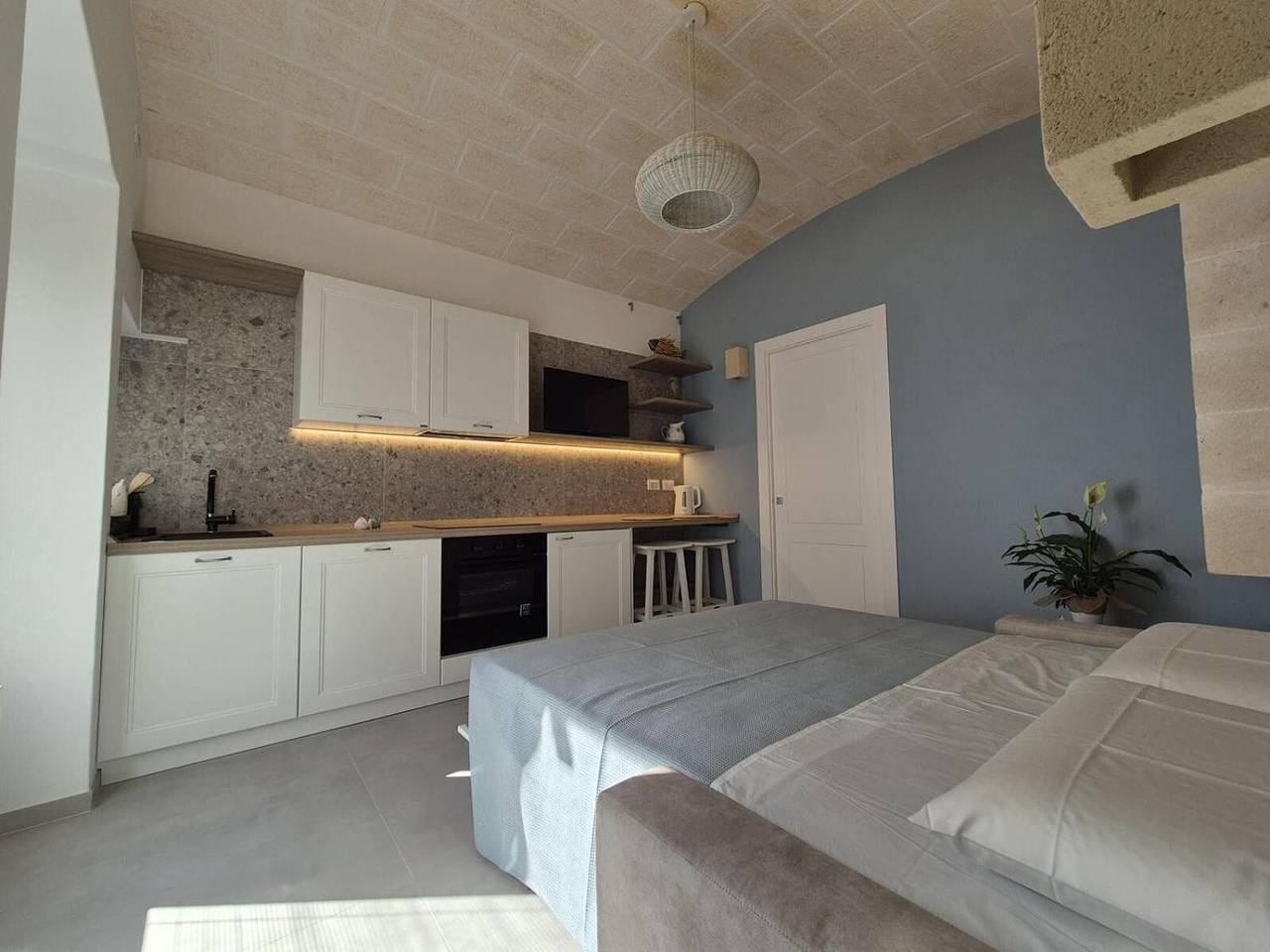 Monolocale intero, Monolocale 'Dimora Sofia, Charming House' con Wi-Fi e aria condizionata in Savelletri, Fasano