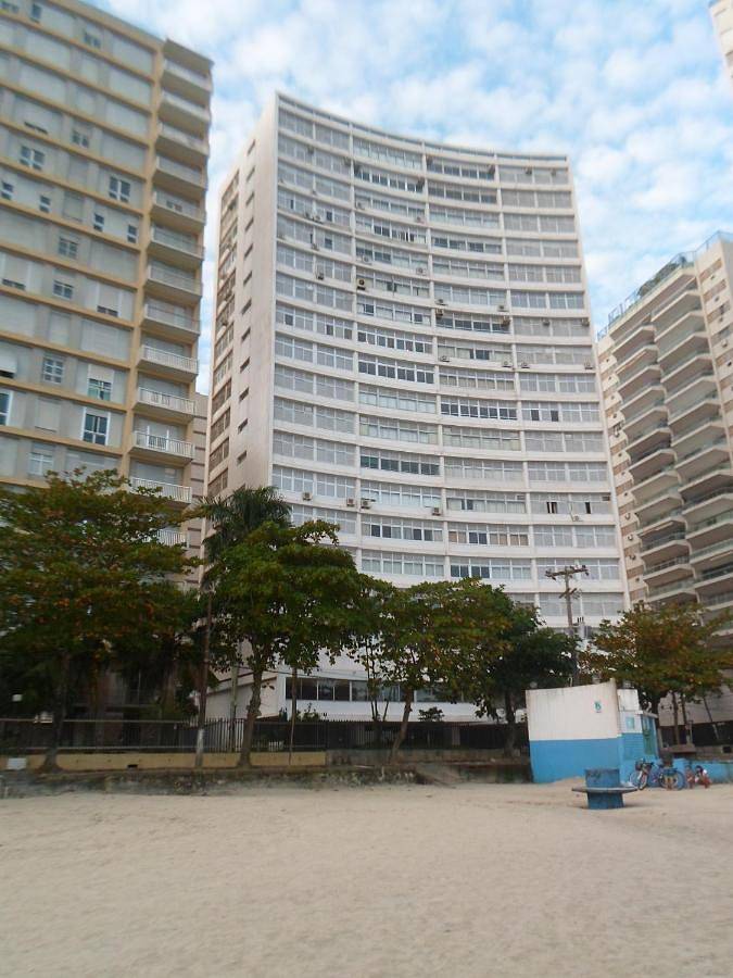 Casas e apartamentos de temporada para 14 pessoas, com jacuzzi, adaptado a crianças no Guarujá
