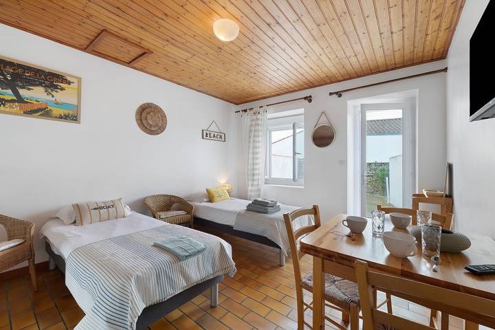 Hel studio-lejlighed, Hugo’s Studio – 200 m from the Beach in La Tranche-sur-Mer, Vendée