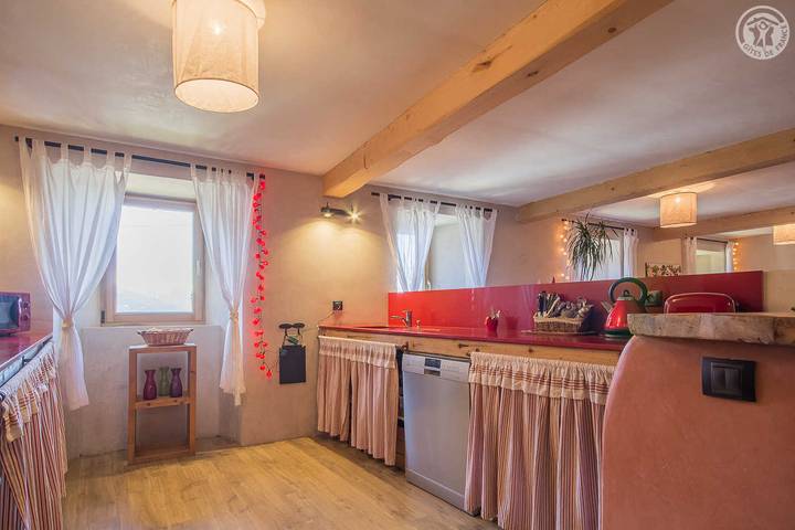 Gîte pour 6 personnes, avec jacuzzi et terrasse, animaux acceptés à Bourg-Saint-Maurice - 3