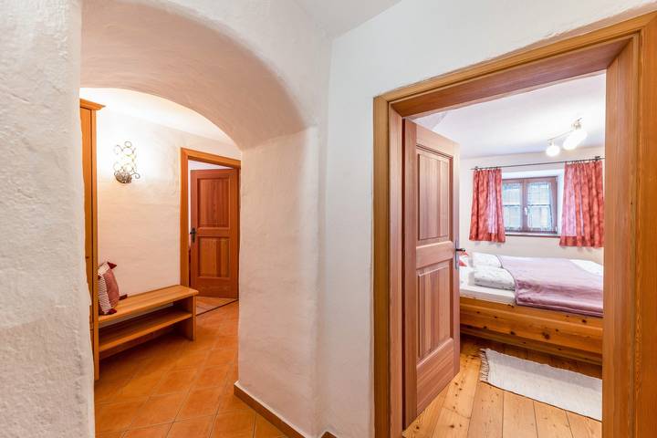 Entire apartment, Holiday Apartment "Florerhof Ferienwohnung Rose" with Mountain View, Sauna & Garden in Völs am Schlern, Dolomiti Superski