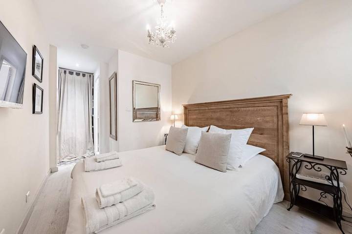 Gîte pour 4 personnes, avec vue dans Cinema Utopia La Manutention Avignon