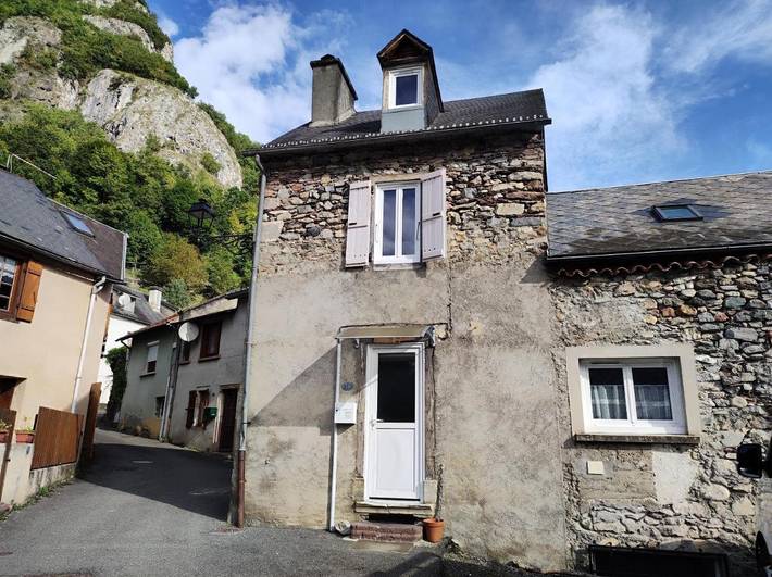 Location de vacances pour 6 personnes, avec vue, adapté aux familles à Cierp-Gaud - 2