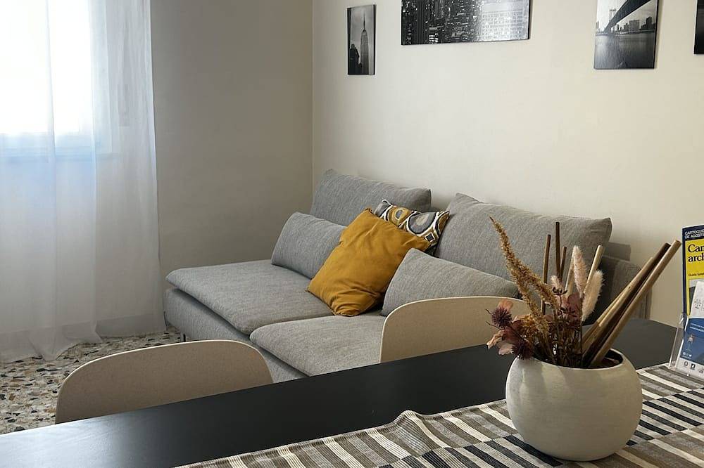 Appartamento intero, Casa Cinque apartment 5 minuti dagli Scavi Archeologici di Pompei in Pompei, Parco nazionale del Vesuvio