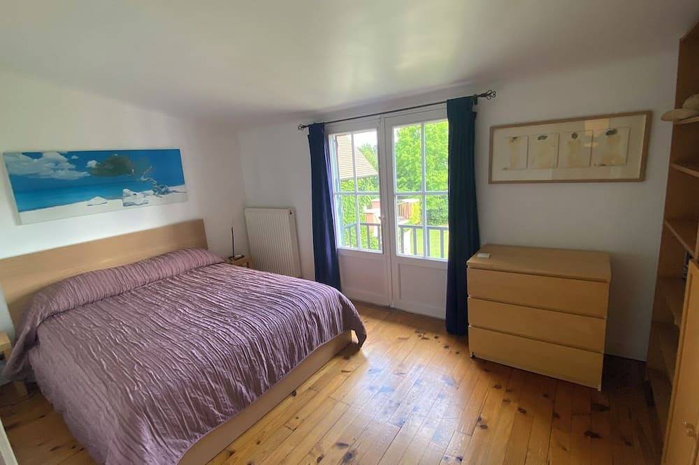 Maison de Campagne à 20mn du Cœur de Paris et de Eurodisney in Nogent-sur-Marne, Val-de-Marne