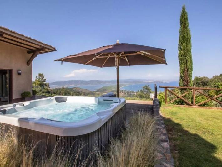 Chalet para 6 personas, con jardín y piscina - 1