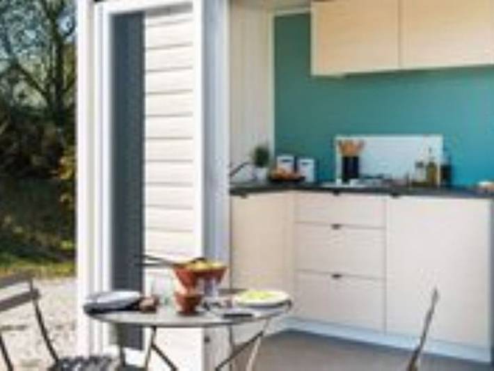 Camping pour 2 personnes, avec terrasse et piscine à Roquebrune-sur-Argens - 2