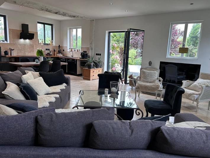Gîte pour 6 personnes, avec Terrasse et Jardin ainsi que Piscine et Vue à Manneville-la-Pipard - 4
