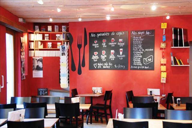 Le Café de l' Aubier - Chambre double avec douche, Wc in Neuchâtel, Pays des Trois-Lacs