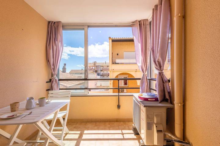 Gîte pour 6 personnes, avec balcon/terrasse dans Plage Centrale (Valras-Plage)