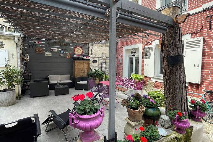 Gîte pour 4 personnes, avec Terrasse et Jardin à Le Vésinet
