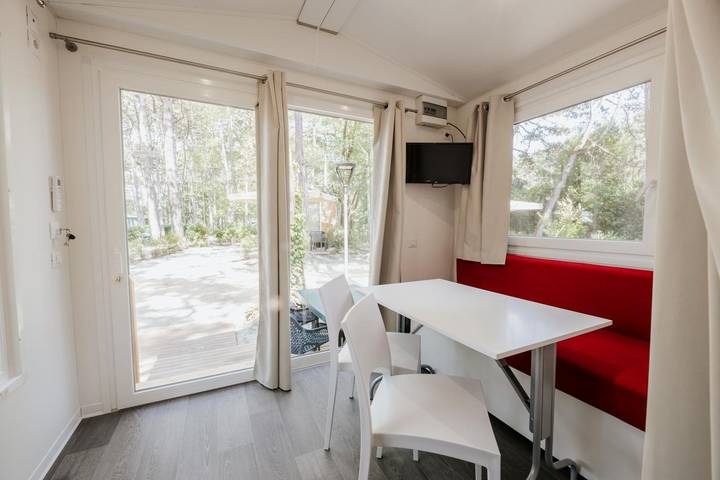 Location de vacances pour 4 personnes, avec jardin et piscine, adapté aux familles à Lignano Sabbiadoro - 4