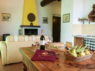 Farmhouse for 6 People in Dicomano, Florence Province, Photo 3