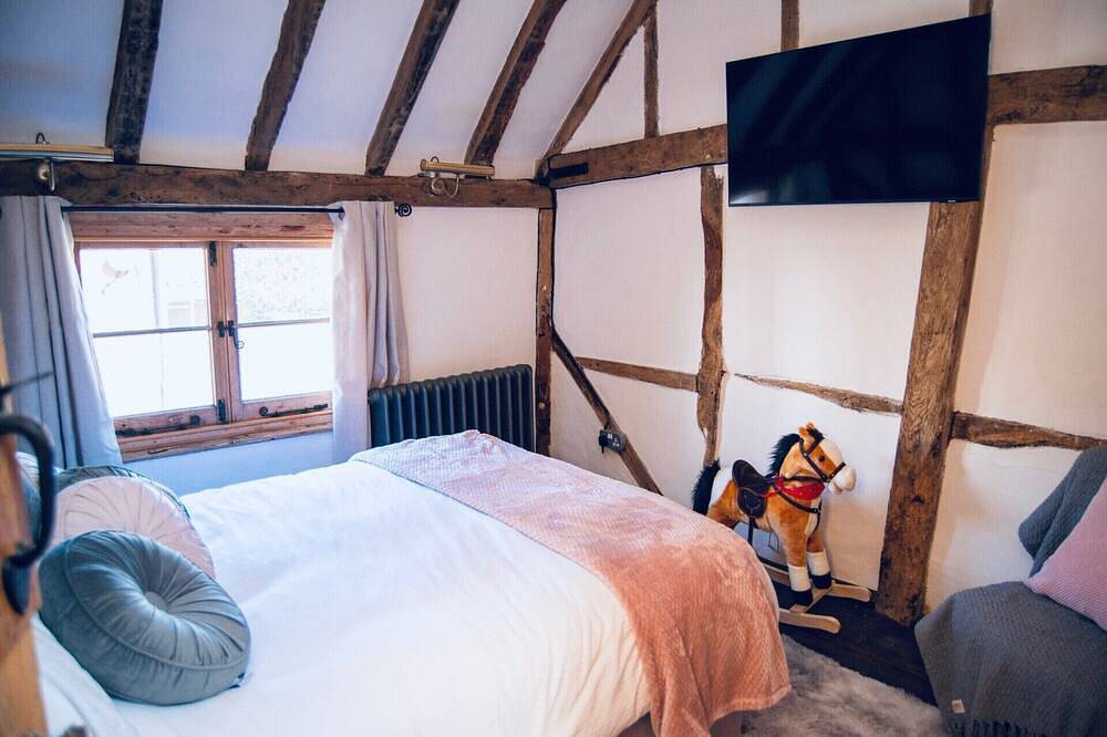 Rural-Rural-Baño privado-Vista al patio in Crawley, Sussex Occidental