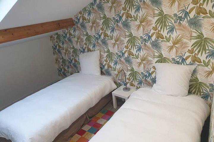 Ganze Wohnung, 3 Bedroom unit in front of Le Bourget airport in Le Blanc-Mesnil, Seine-Saint-Denis