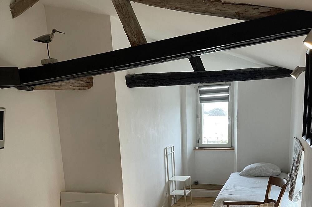 Triple-Chambre-Salle d'eau in La Flotte, Région de La Rochelle