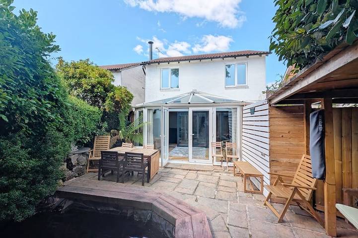 Holiday rental for 8 people, with balcony and garden in Littlehampton