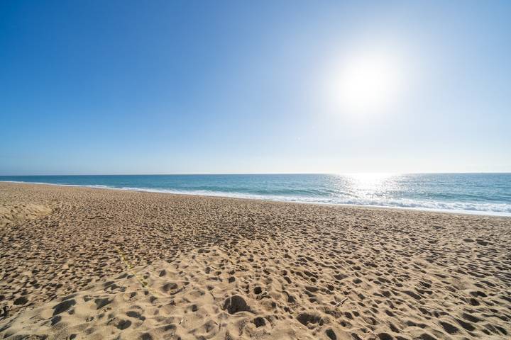 Vakantieappartement voor 2 personen, met balkon en zwembad in Pineda de Mar